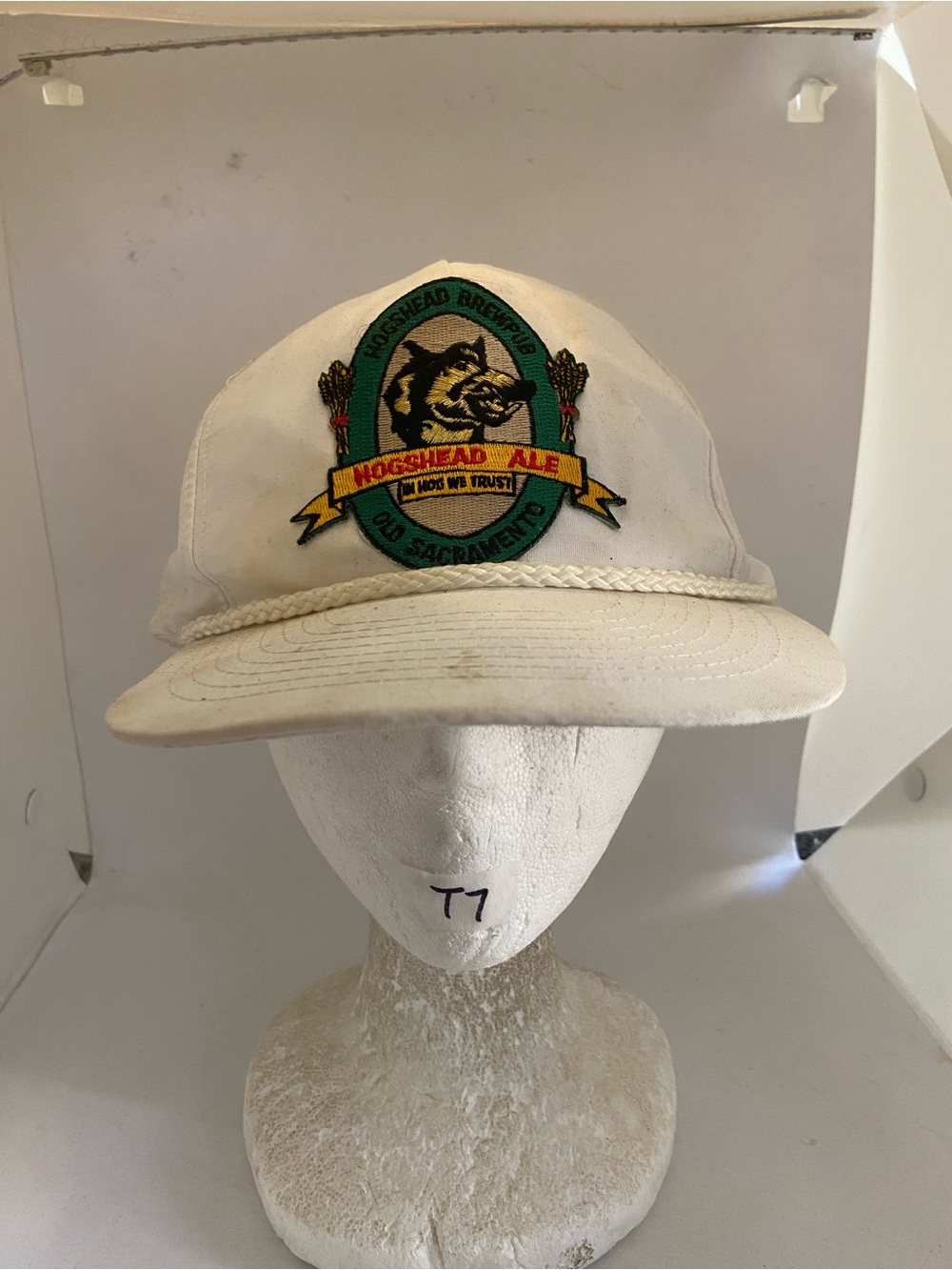 Vintage Hogshead Ale White trucker hat Embroidered Baseball Cap